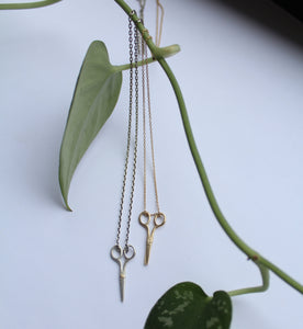 Tiny Scissors Necklace - Silver