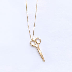 Tiny Scissors Necklace- 14k Gold